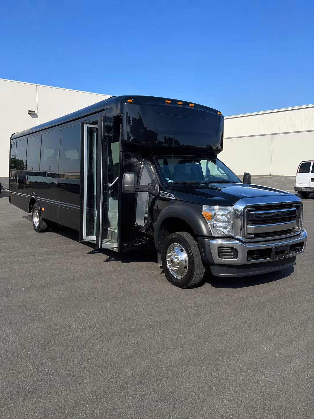 Hayward Concert & Music Festival Transportation onboard seating