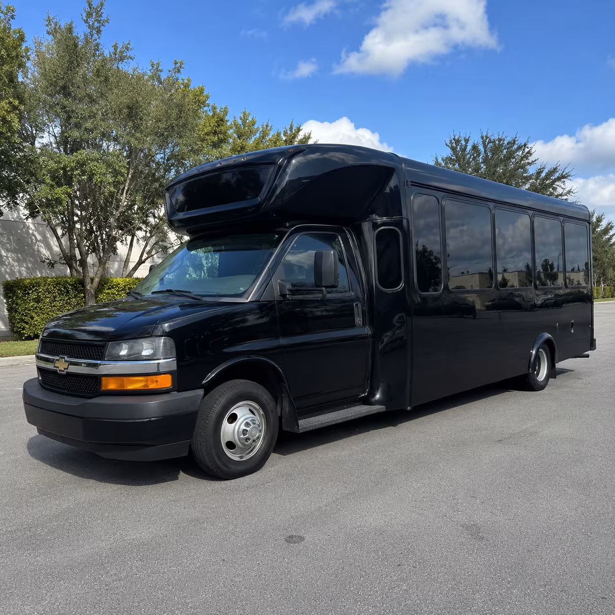 Union City Winery Tour & Pub Crawl Transportation